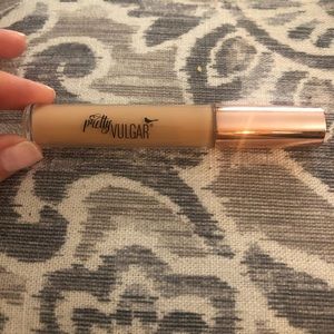 Pretty vulgar undercover concealer